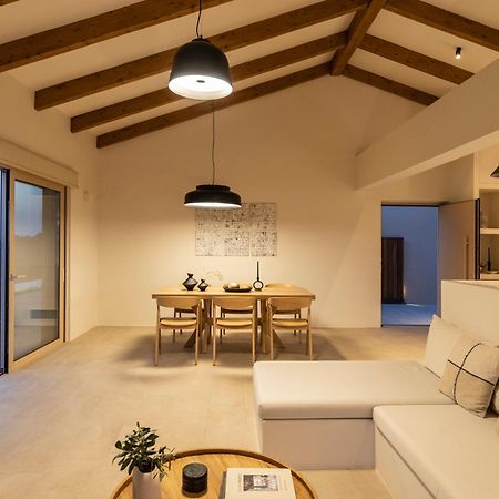 Avertosia Luxury Villas Аргостолион Экстерьер фото
