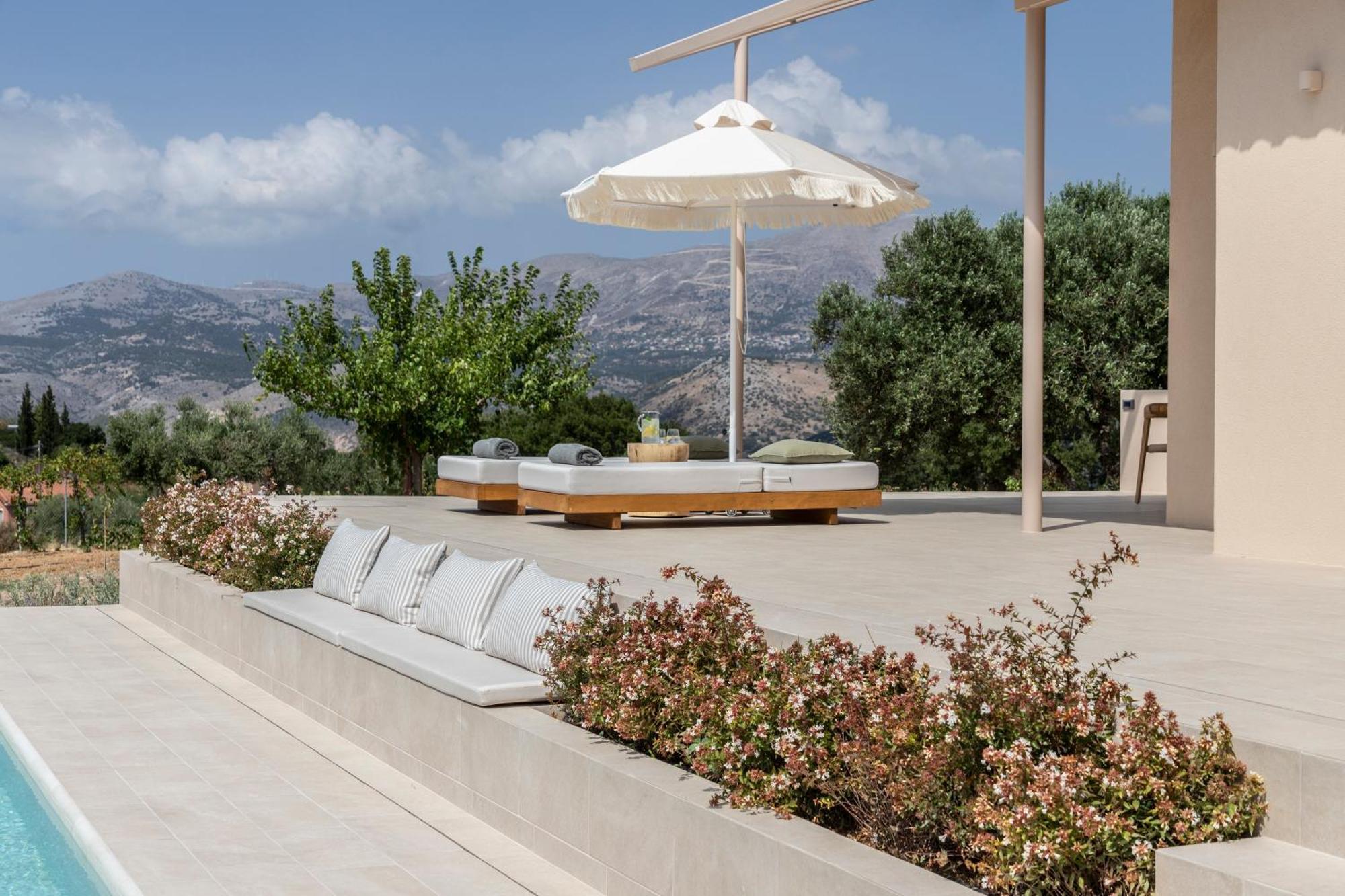 Avertosia Luxury Villas Аргостолион Экстерьер фото
